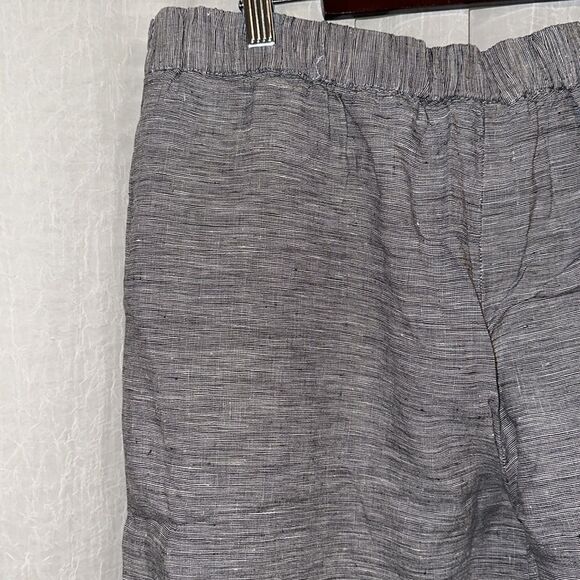 blue illusion M Chambray Heather Blue Linen Hem Tabs Bermuda Shorts with Pockets - Picture 7 of 12